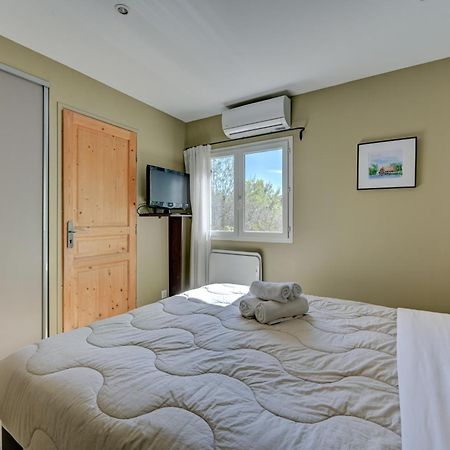 Hostellerie Le Paradou Lourmarin Esterno foto
