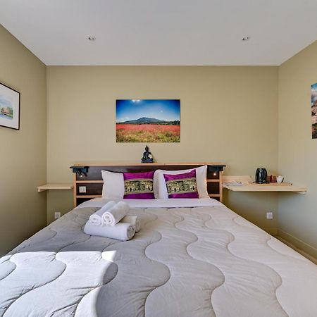 Hostellerie Le Paradou Lourmarin Esterno foto