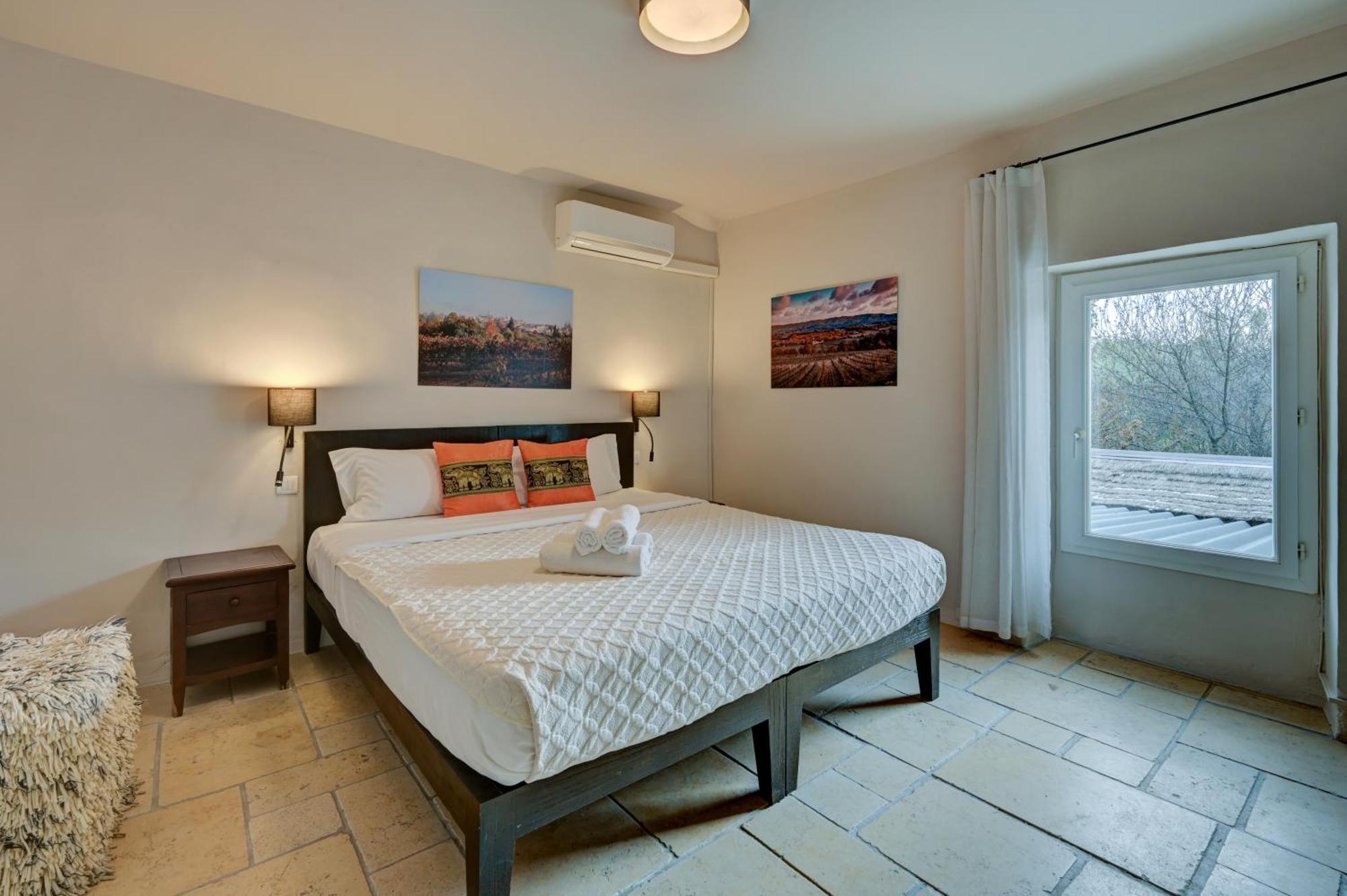 Hostellerie Le Paradou Lourmarin Esterno foto